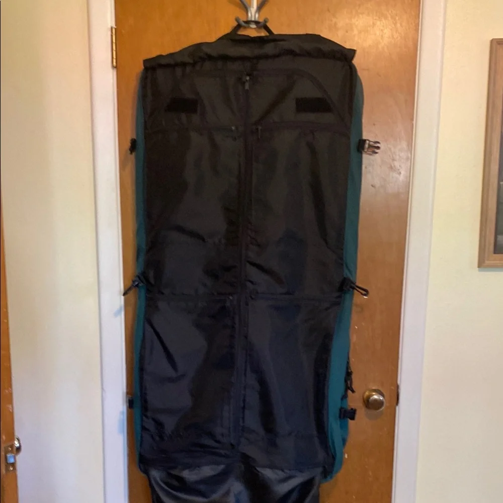 Eddie Bauer Travel Suit Garment Bag